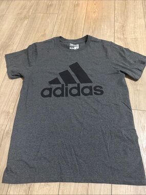 adidas Men's Dark Gray Short Sleeve Logo Tee